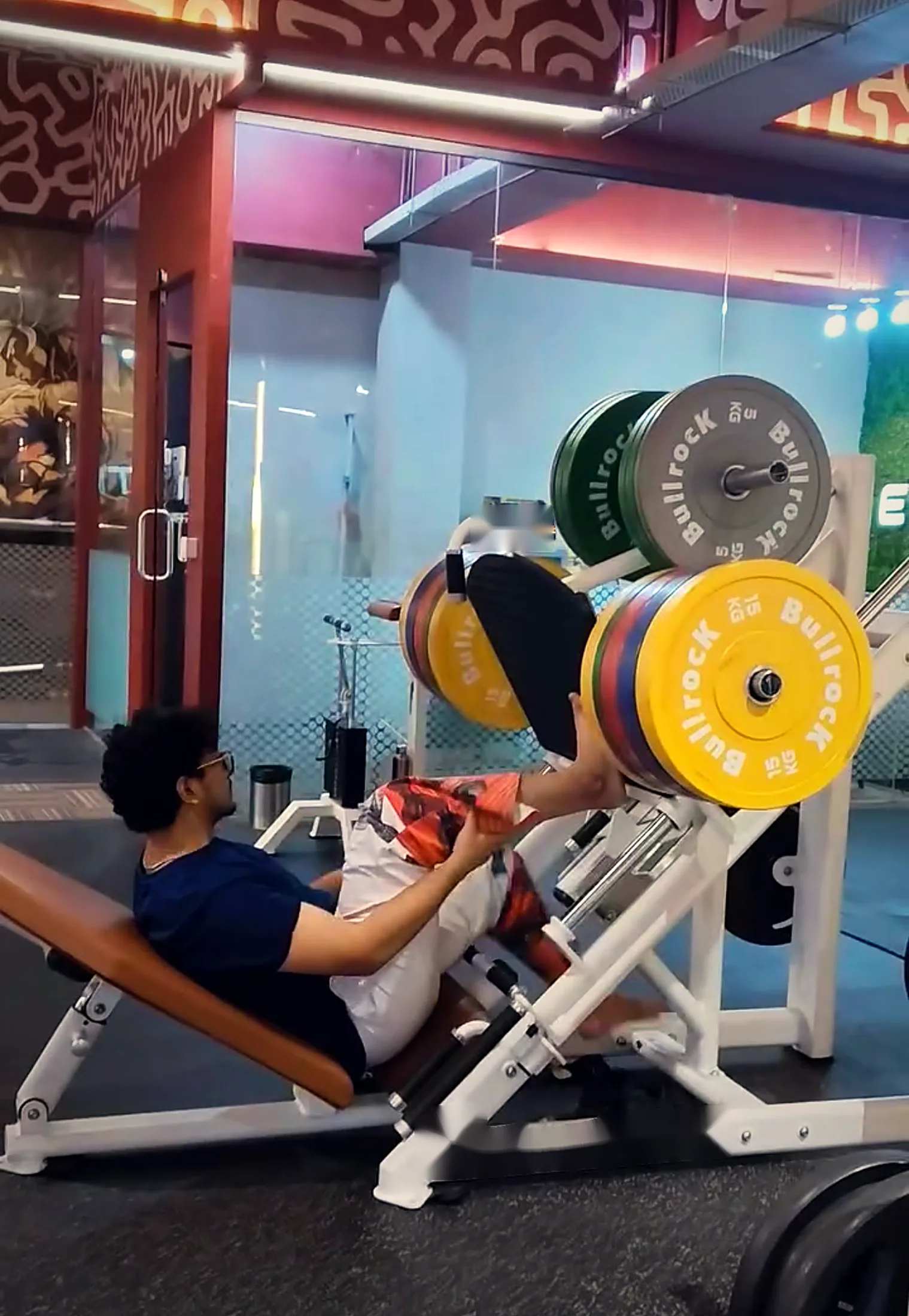 Raises on the leg press: Calves